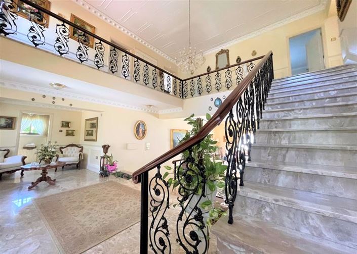 Image No.20-5 Bed Villa for sale