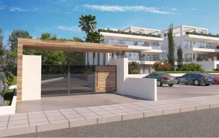 Image No.9-3 Bed Apartment for sale