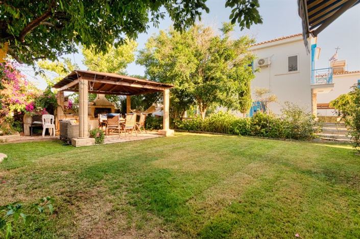 Image No.3-4 Bed Villa for sale