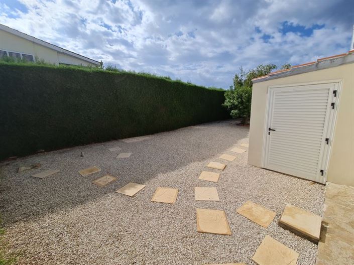 Image No.40-3 Bed Villa for sale