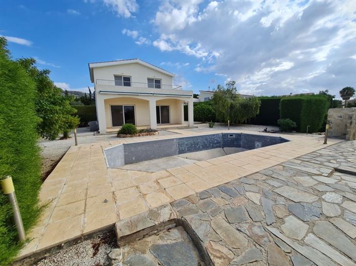 Image No.6-3 Bed Villa for sale