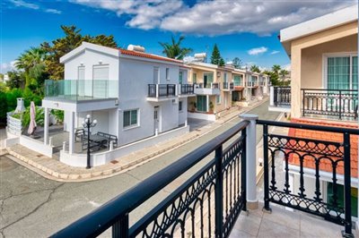 bedroom-1-2-balcony-views-2