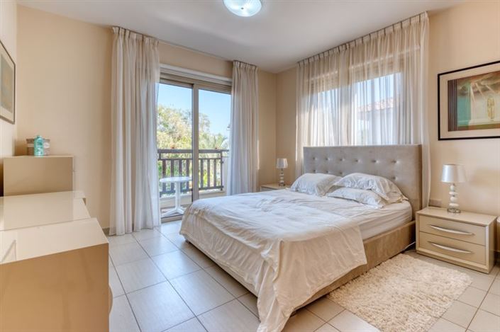 Image No.12-3 Bed Villa for sale