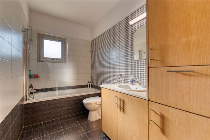 Image No.20-3 Bed Villa for sale