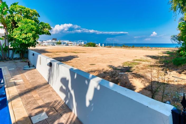 Image No.24-3 Bed Villa for sale