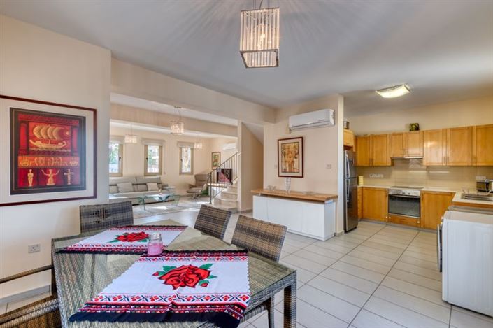 Image No.6-3 Bed Villa for sale