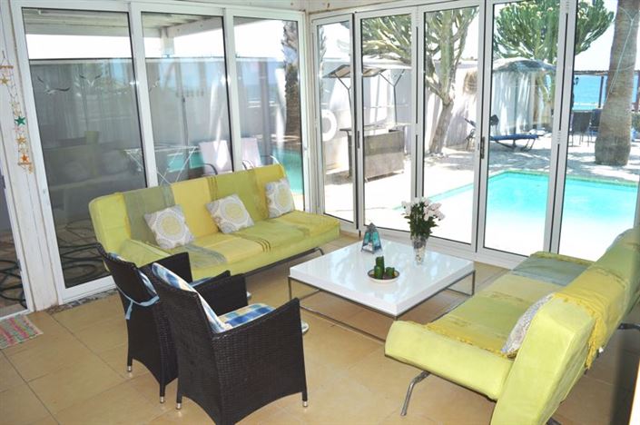 Image No.2-4 Bed Villa for sale