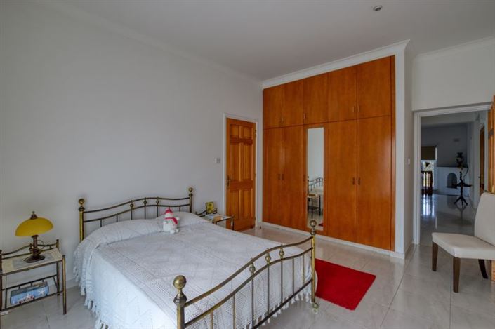 Image No.22-7 Bed Villa for sale