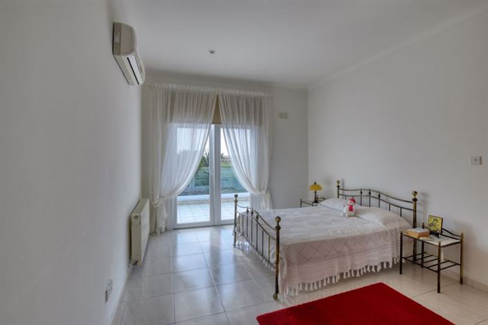 Image No.23-7 Bed Villa for sale