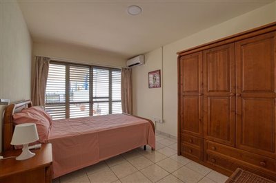 bedroom-1-2