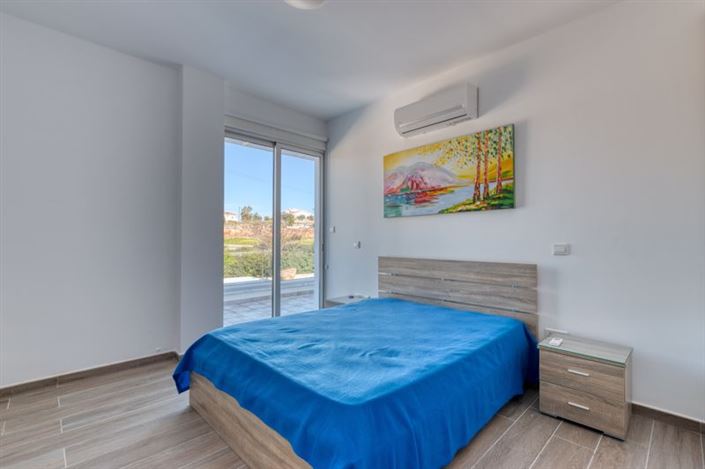 Image No.17-3 Bed Villa for sale