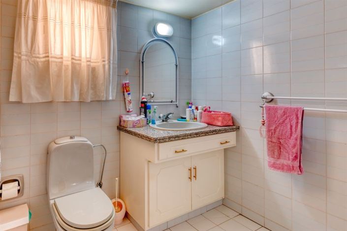 Image No.15-7 Bed Villa for sale