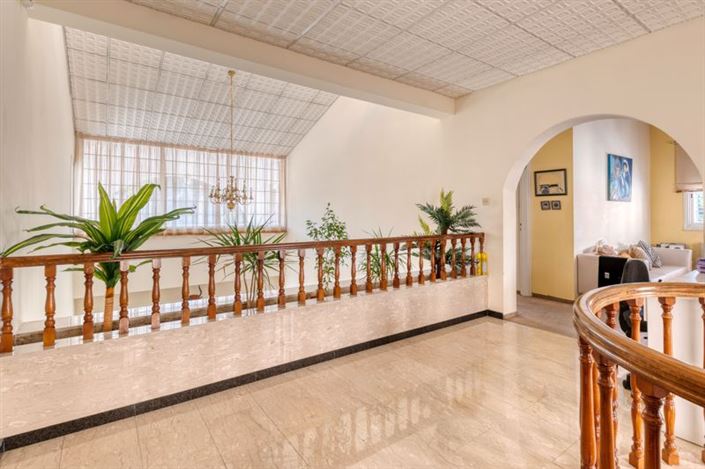 Image No.18-7 Bed Villa for sale