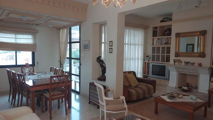 Image No.2-3 Bed Villa for sale