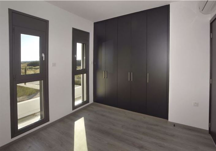 Image No.8-4 Bed Villa for sale