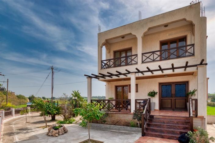 Image No.3-4 Bed Villa for sale