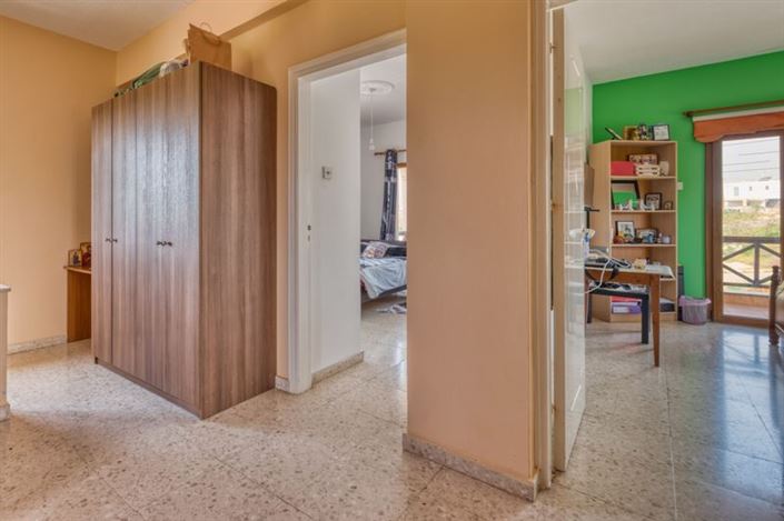 Image No.12-4 Bed Villa for sale