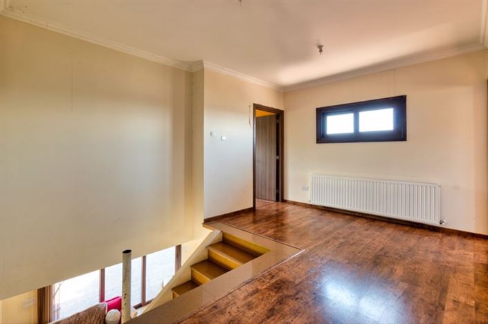 Image No.13-4 Bed Villa for sale