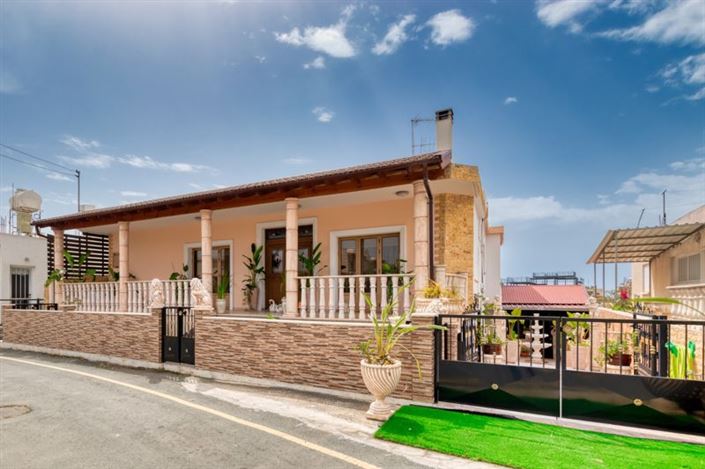 Image No.29-3 Bed Villa for sale