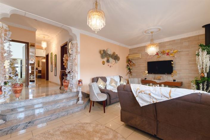 Image No.9-3 Bed Villa for sale