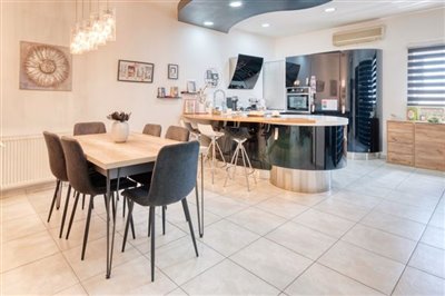 kitchen-dinning-2