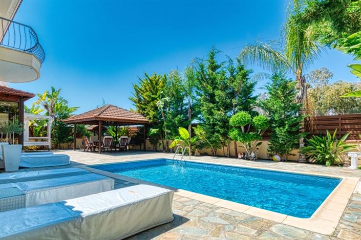 Image No.32-4 Bed Villa for sale