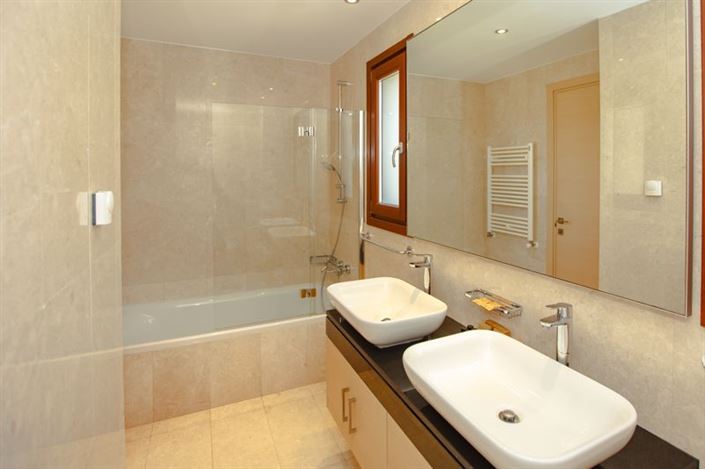 Image No.16-3 Bed Villa for sale