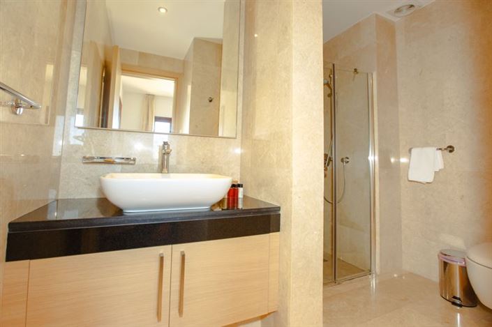 Image No.17-3 Bed Villa for sale