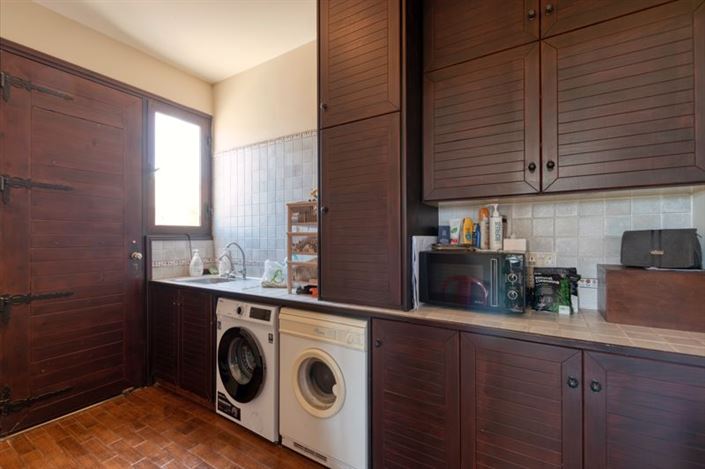 Image No.13-6 Bed Villa for sale