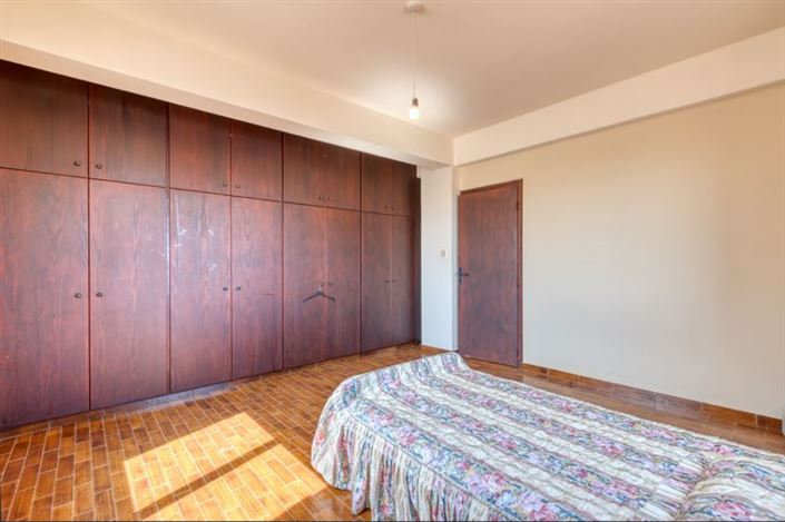 Image No.26-6 Bed Villa for sale