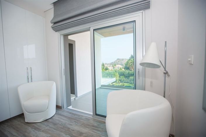 Image No.14-4 Bed Villa for sale