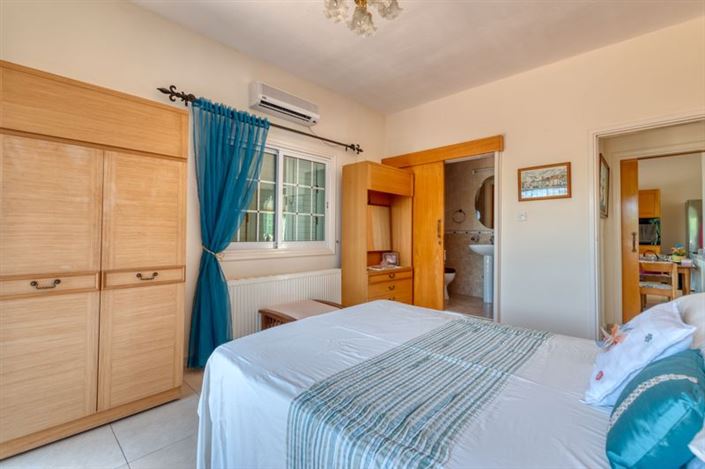 Image No.13-4 Bed Villa for sale