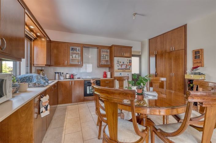 Image No.6-3 Bed Villa for sale