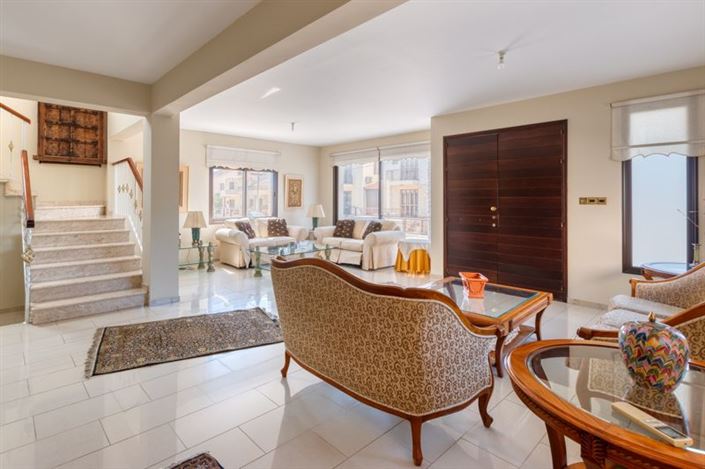 Image No.10-3 Bed Villa for sale