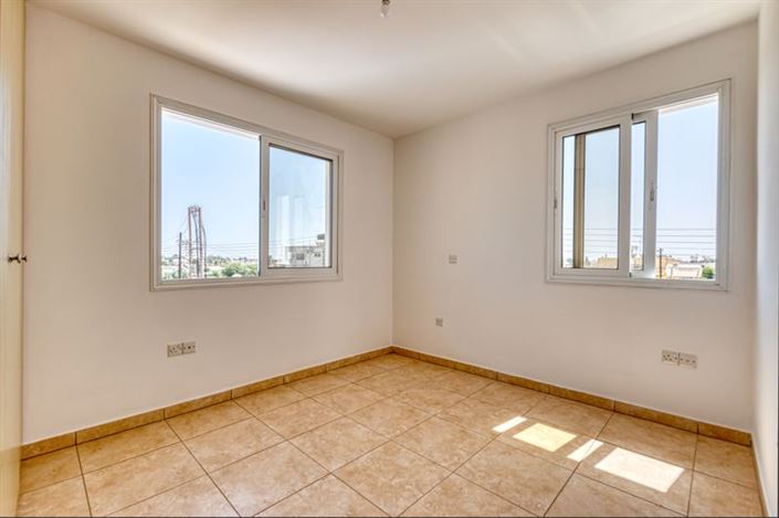 Image No.11-3 Bed Apartment for sale