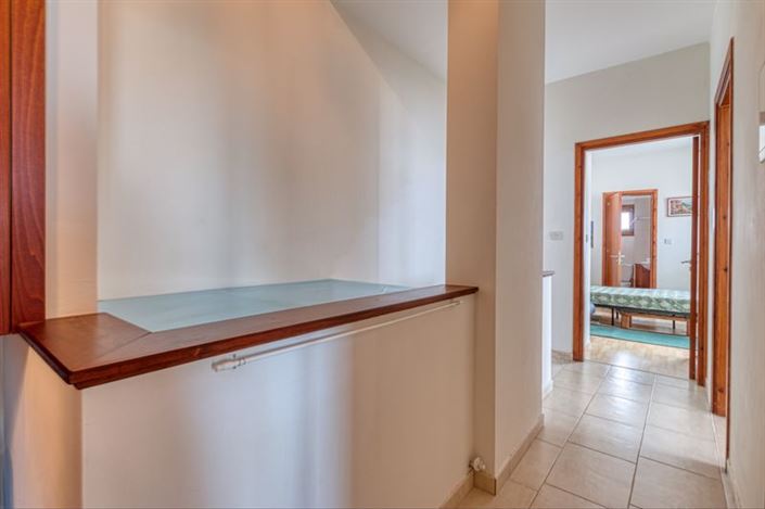 Image No.9-3 Bed Villa for sale