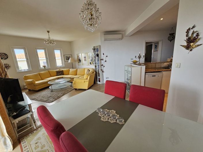 Image No.10-2 Bed Apartment for sale