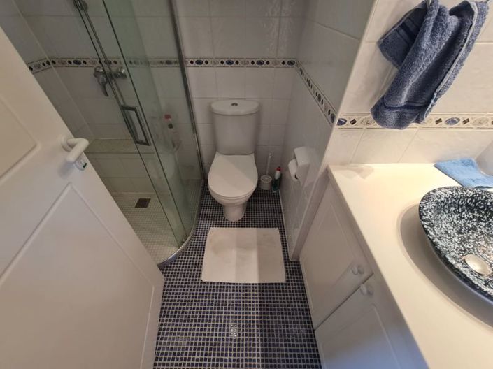 Image No.22-2 Bed Apartment for sale