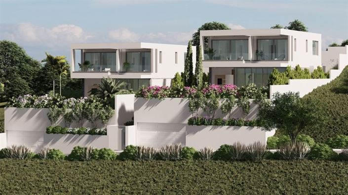 Image No.2-4 Bed Villa for sale