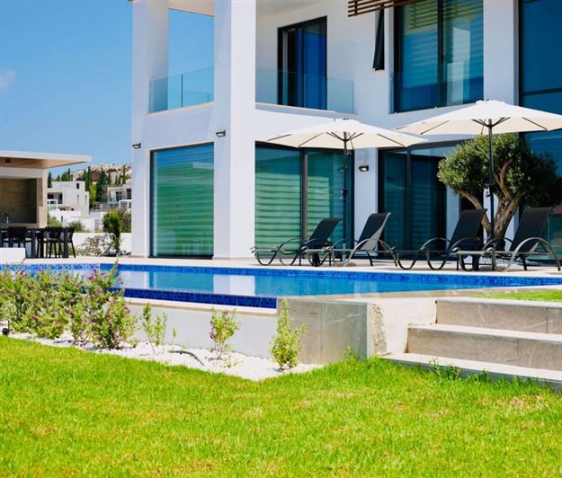 Image No.15-4 Bed Villa for sale