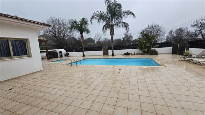 Image No.40-5 Bed Villa for sale