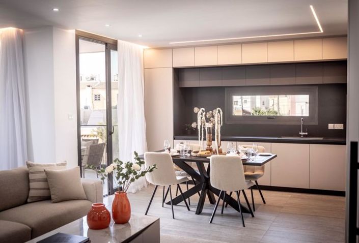 Image No.10-2 Bed Apartment for sale