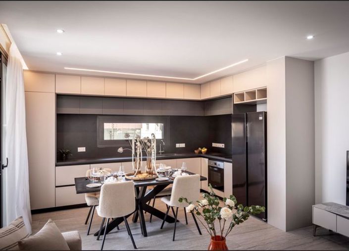 Image No.12-2 Bed Apartment for sale