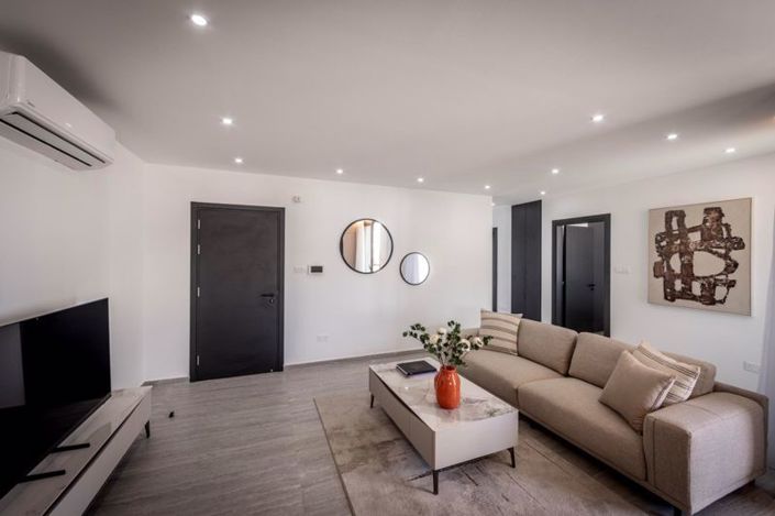 Image No.7-2 Bed Apartment for sale