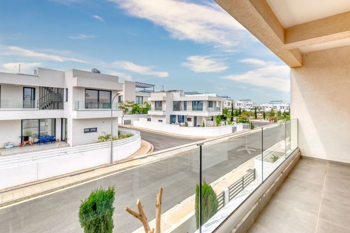 Image No.15-3 Bed Villa for sale