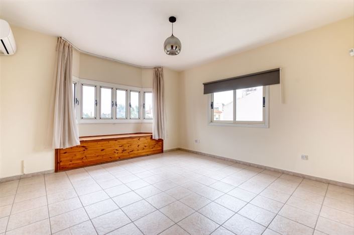 Image No.14-4 Bed Villa for sale