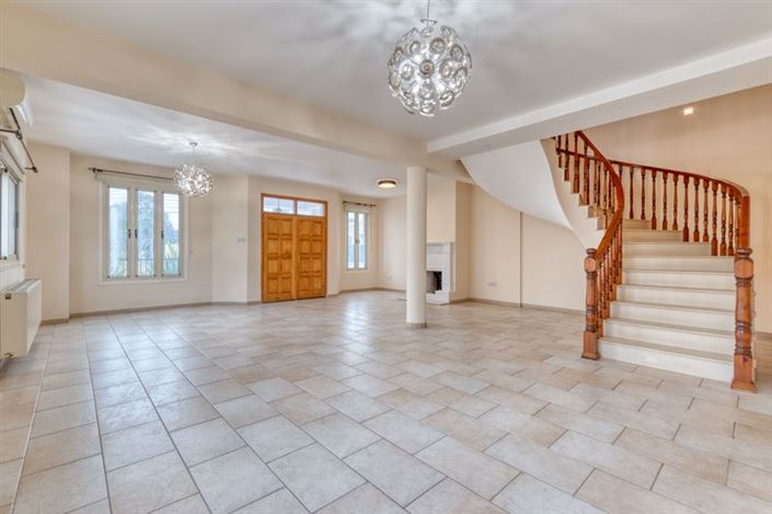 Image No.3-4 Bed Villa for sale