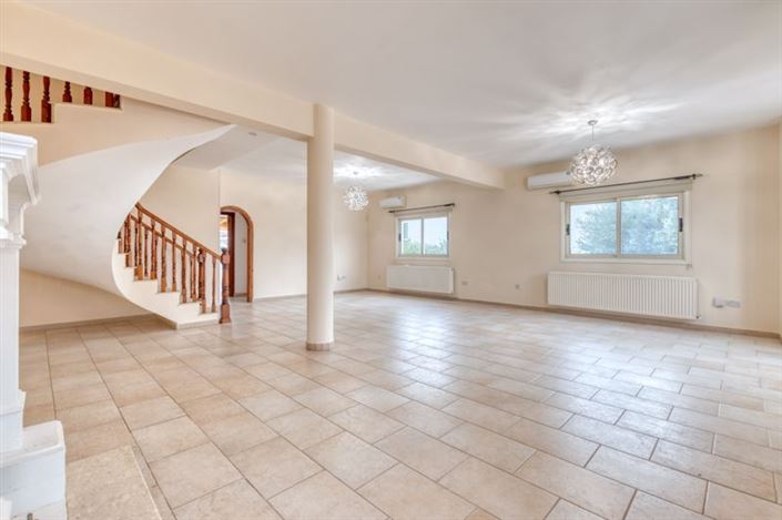 Image No.5-4 Bed Villa for sale