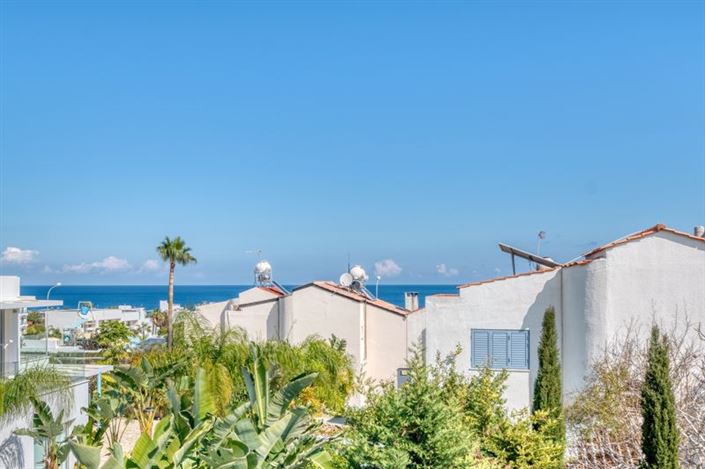 Image No.15-2 Bed Villa for sale