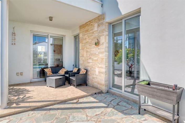 Image No.19-2 Bed Villa for sale